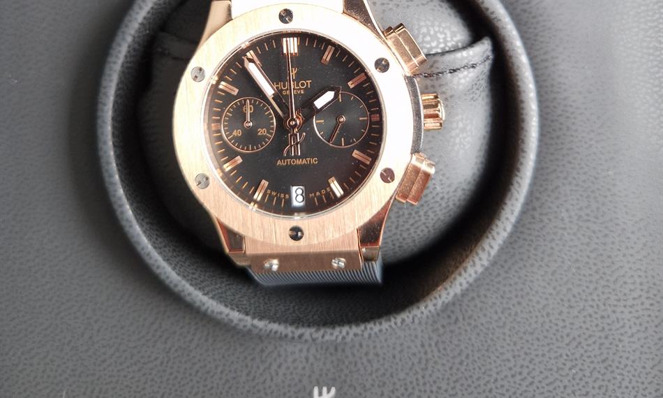 Padělek luxusních hodinek Hublot